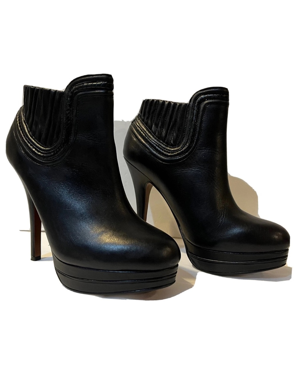 Max Studio Black Leather Platform Ankle Boots
